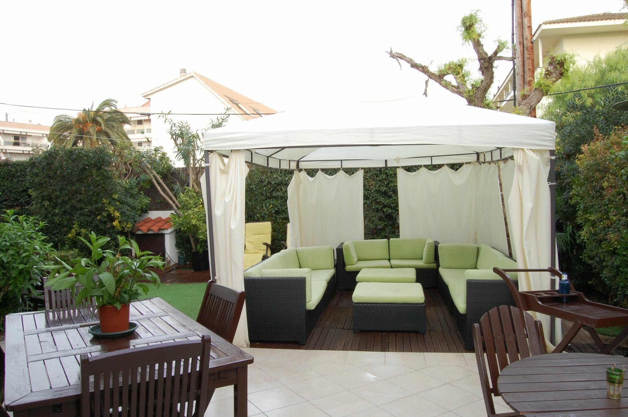 New Opening Villa Oasis Terramar Sitges Exterior foto
